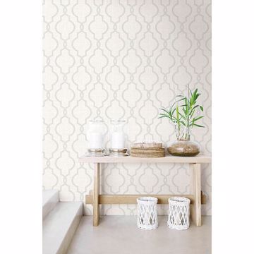 Show details for Geometric Jute Grey Quatrefoil Wallpaper