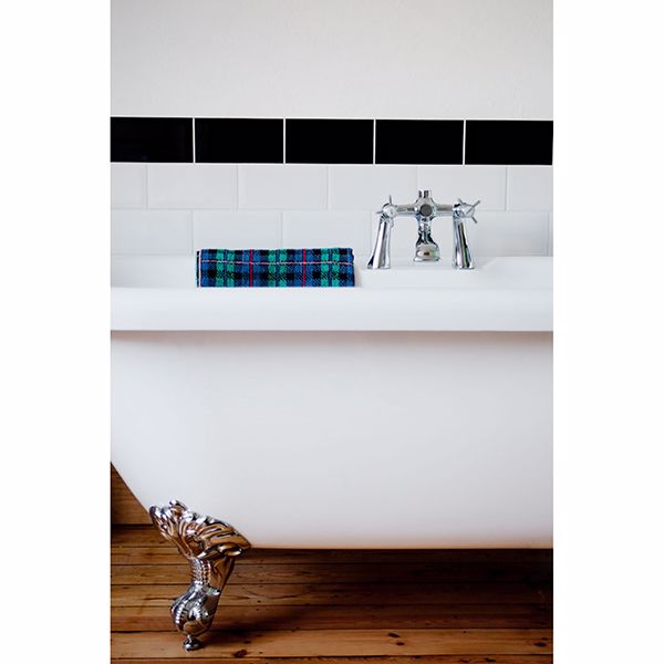 437RD341 Portland Anaglytpa Original Anaglypta Wallpaper