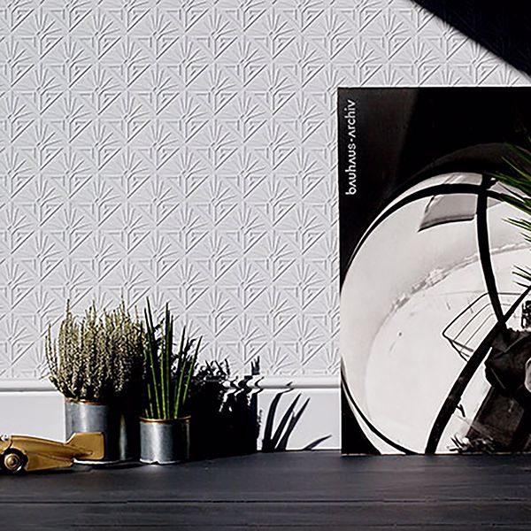 RD576 Paintable Luxury Vinyl Deco Paradiso Anaglypta XI Wallpaper