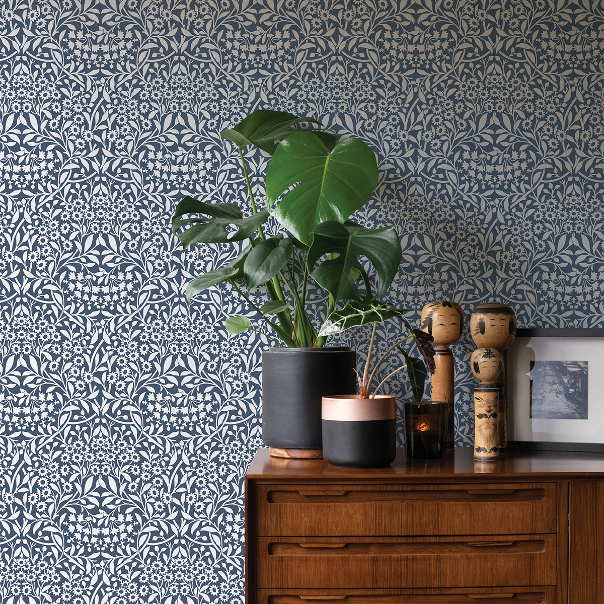 NUS4040 - Navy Darcy Peel and Stick Wallpaper - by NuWallpaper