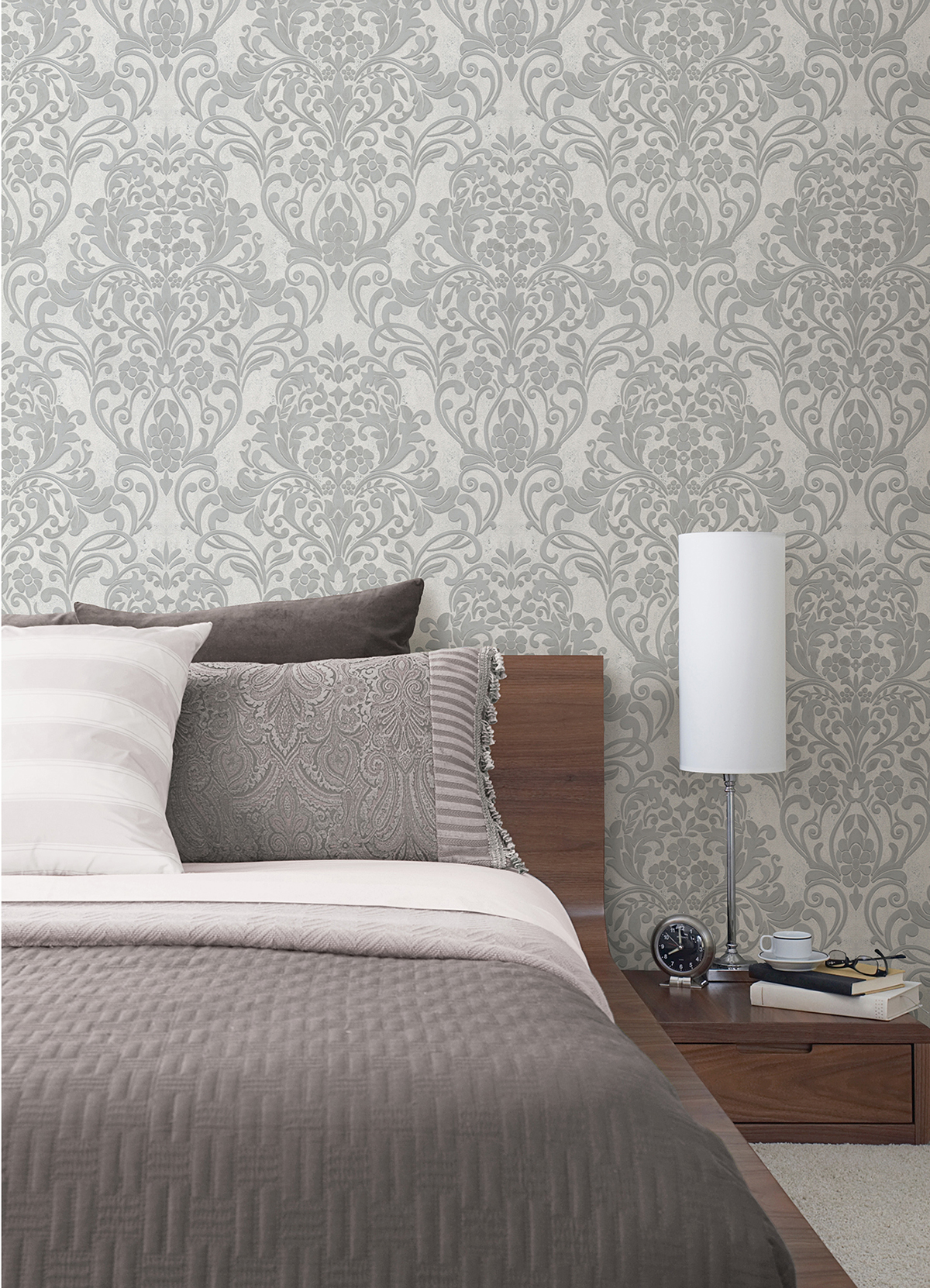 404132602 Anders Silver Damask Wallpaper by Advantage