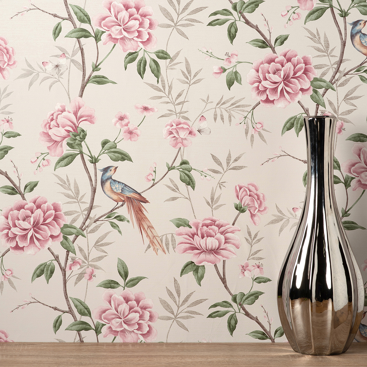M1725 Akina Cream Floral Wallpaper by Fine Décor