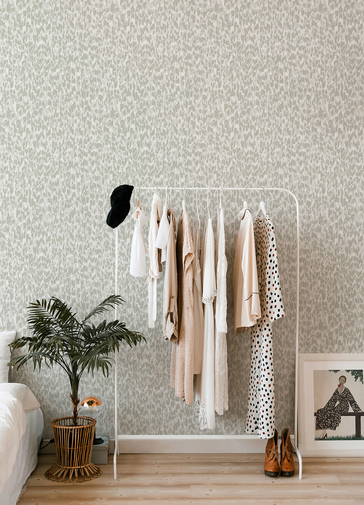 401426432 Flavia Grey Animal Print Wallpaper by AStreet Prints
