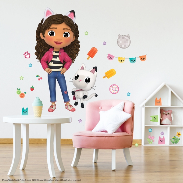 Picture of Gabbys Dollhouse Character Giant Wall Decals