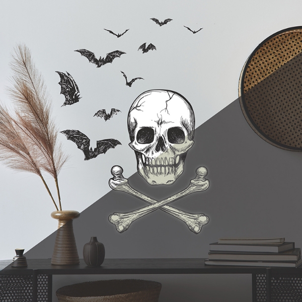 Picture of Skull Glow In The Dark Peel And Stick Giant Wall Decal